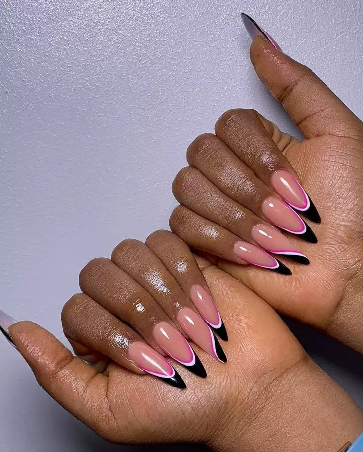 Minimal Girlie